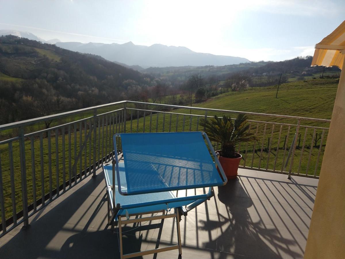 Appartamento Salino San Ginesio Buitenkant foto