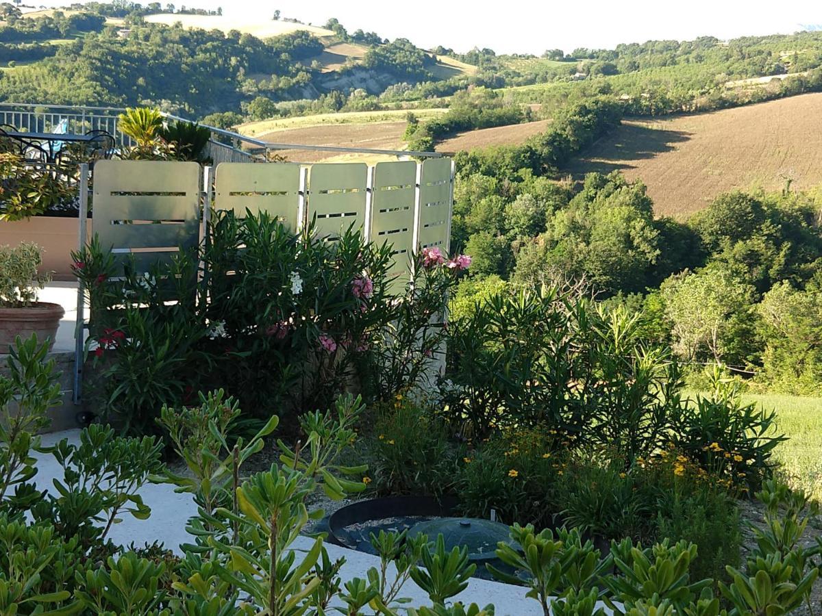 Appartamento Salino San Ginesio Buitenkant foto
